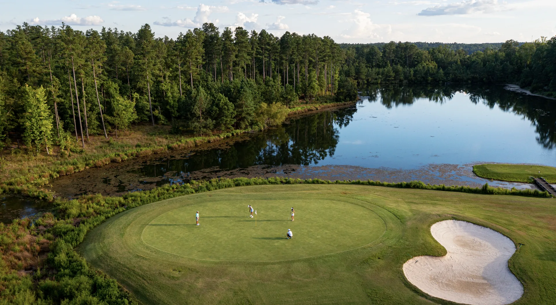 Hole 3 at Edgewater Golf Club