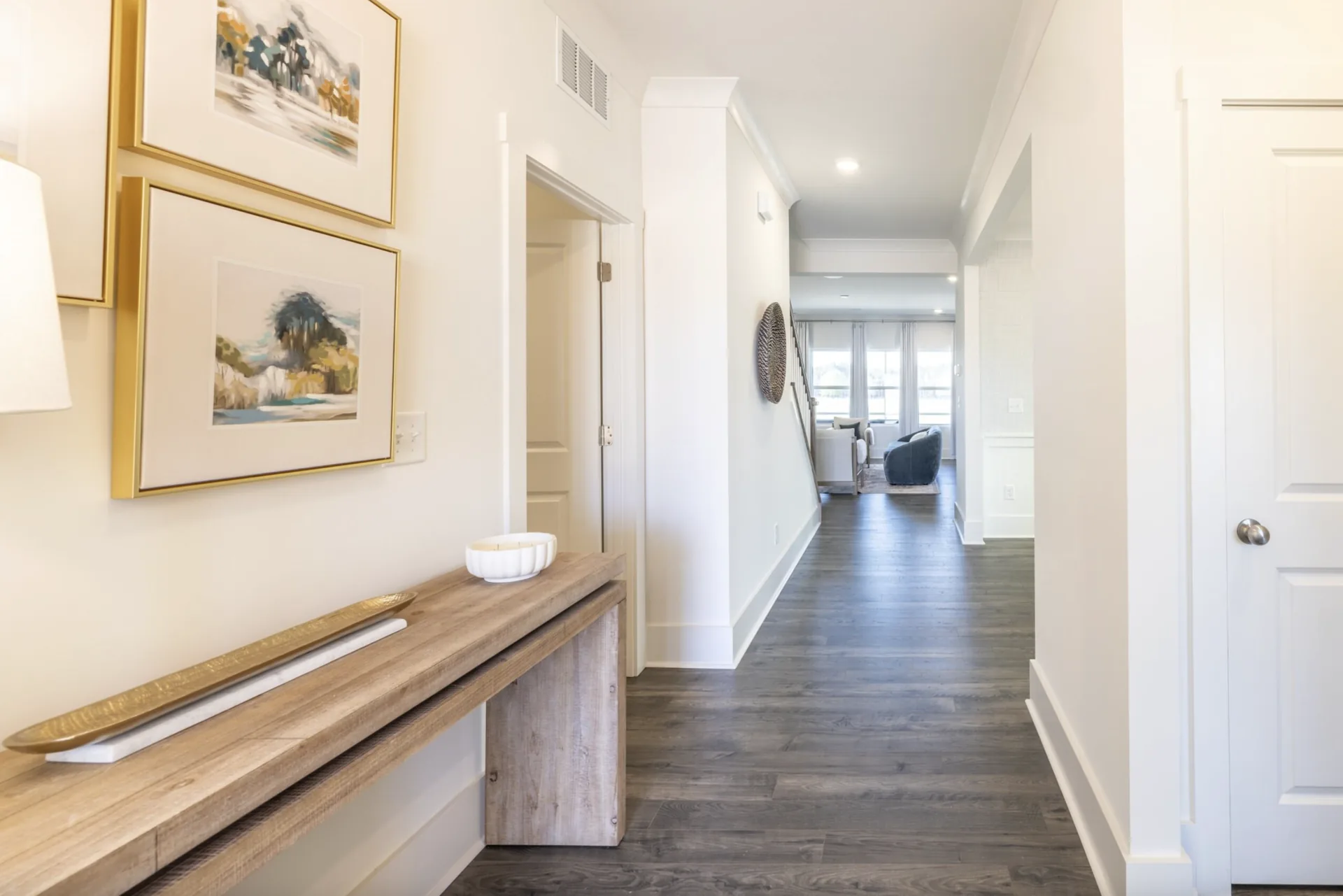 Extended foyer view in the Montcrest 1755
