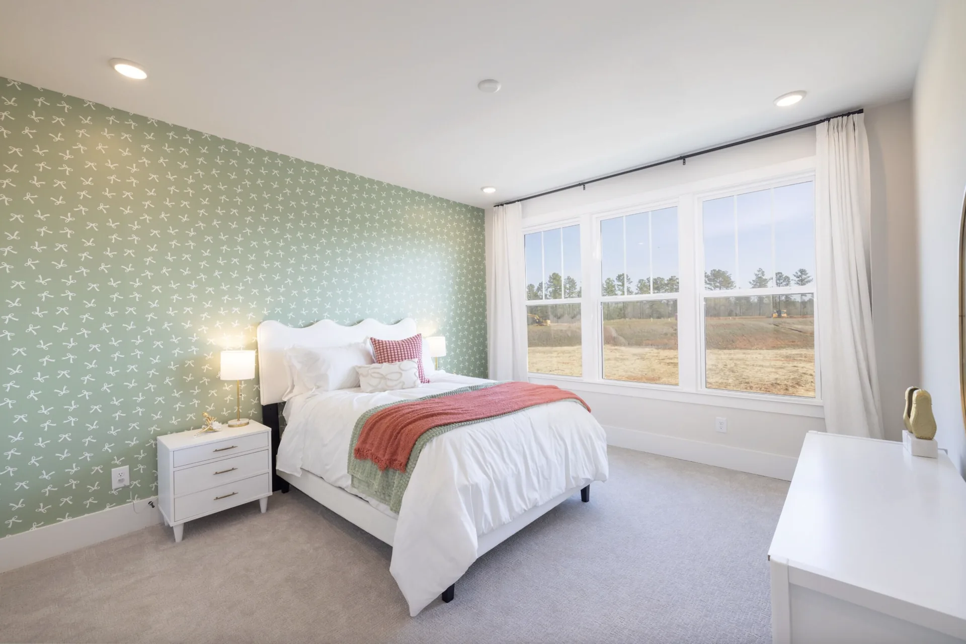 Secondary bedroom in the Winslow